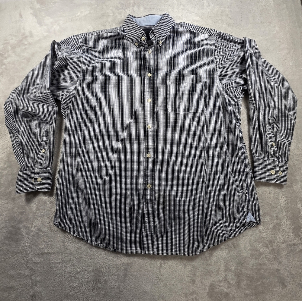 Roundtree & Yorke Men’s Plaid Button Down Shirt Size Large Long Sleeve 100% Cott